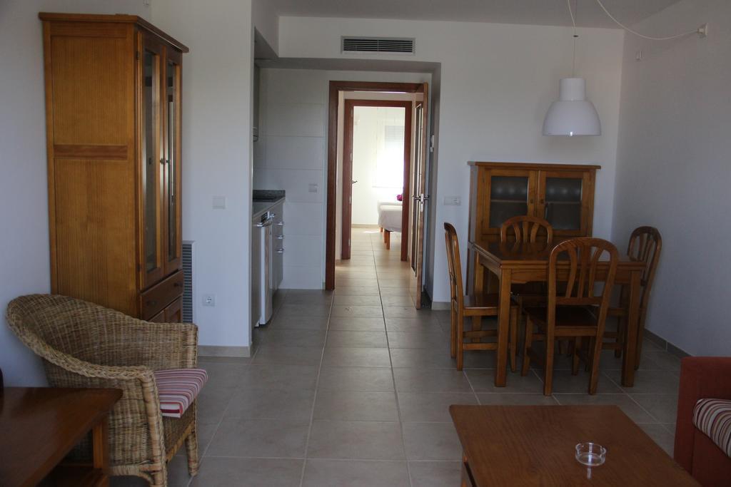 Apartamento Es Calo الغرفة الصورة